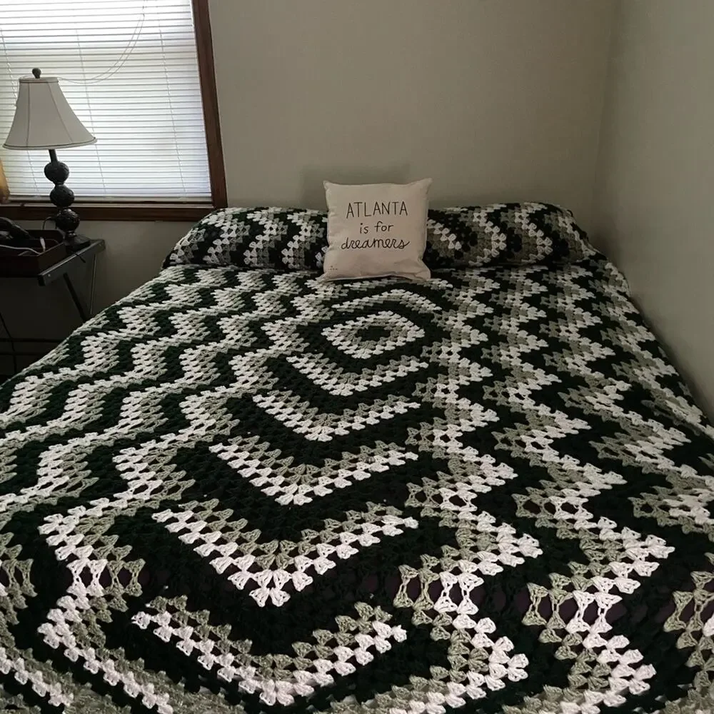 Atlanta dreamer pillow